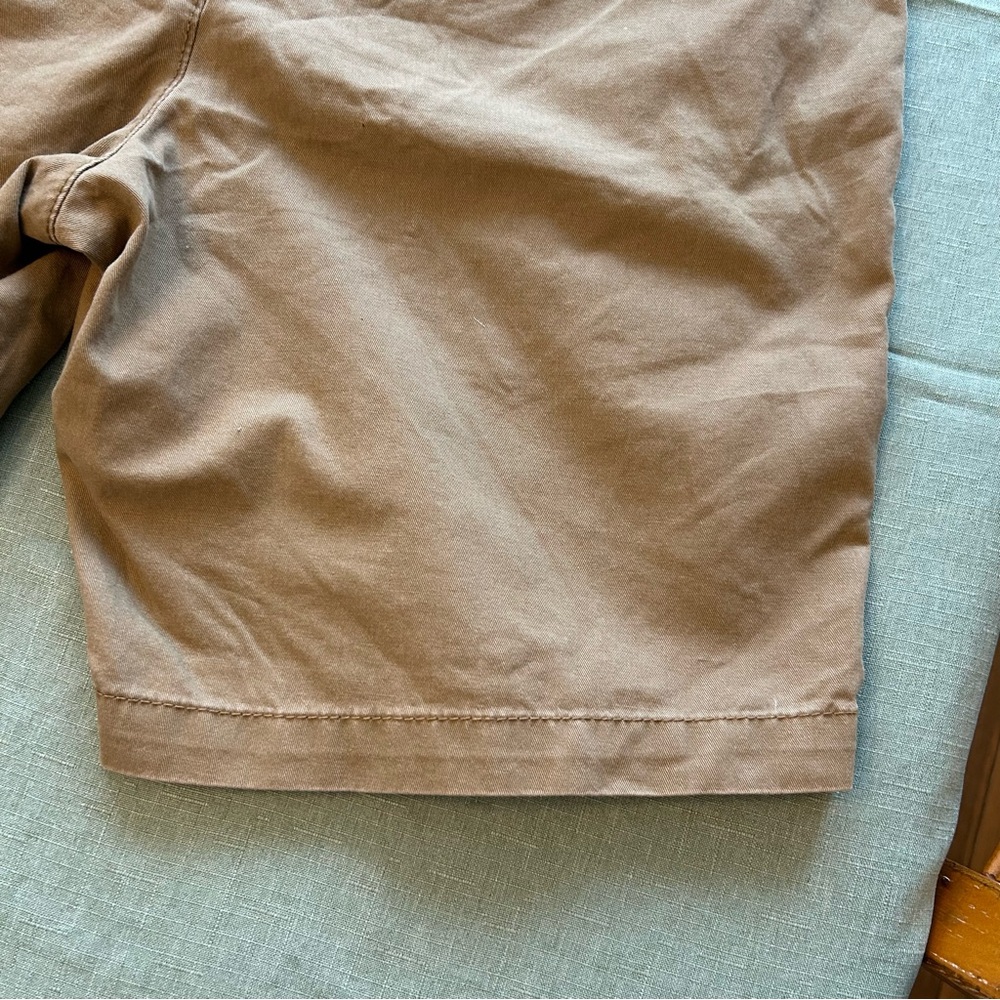 Old Navy Lived-In Straight Men’s Shorts - Picture 10 of 16